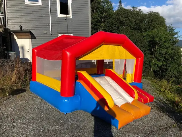Hoppeslott Rød