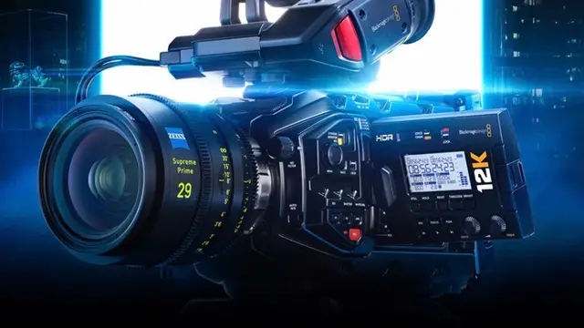 Blackmagic Ursa Pro 12K camera, & 2 pcs. v-lock and 4 pcs T1.5 optics til leie i Oslo (generelt)