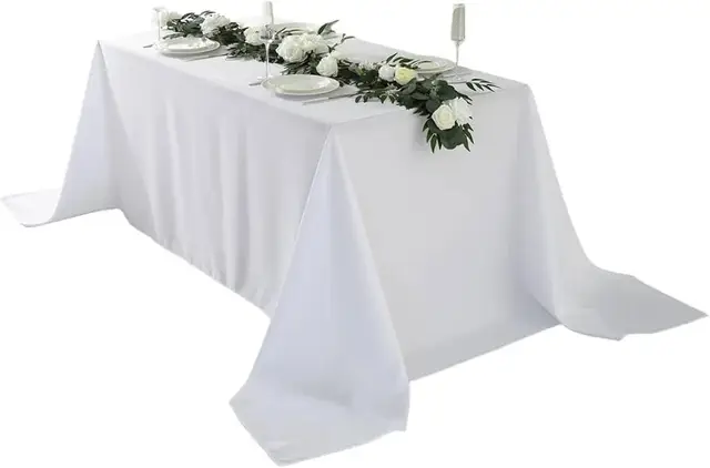 Hvit polyesterduk 225x335 cm til leie i Søndre Nordstrand
