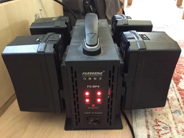 V mount / v lock batteri 250WH til leie i Oslo (generelt)