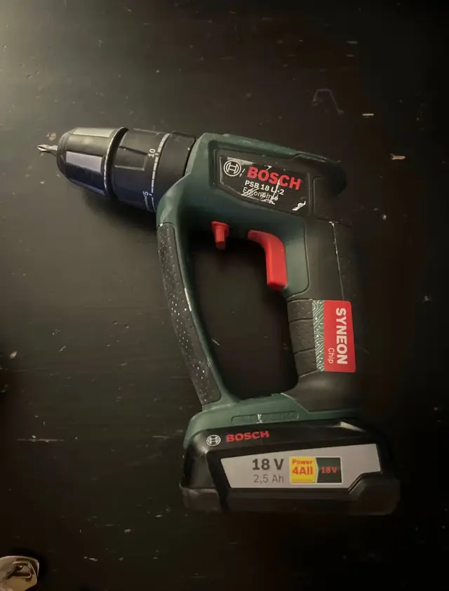 Bosch PSB 18 LI-2 Ergonomic drill 18V 2,5Ah