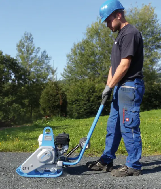 Liten Hoppetusse/Weber MT, CF1-11 hd