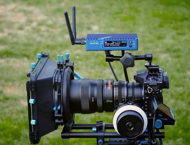 Teradek Serv Pro, Trådløs monitoring system 10 opptil iphone/ipad