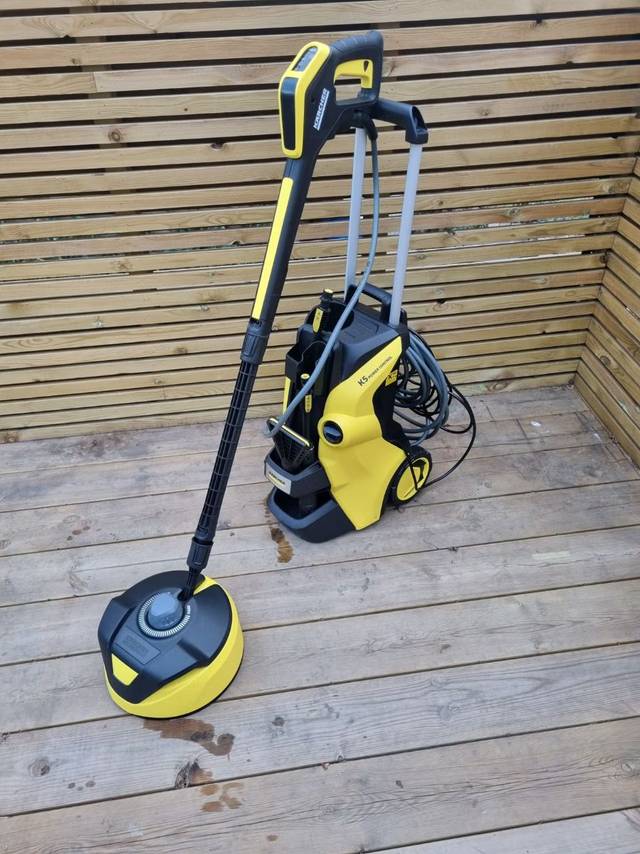 Høytrykkspyler med terrassevasker