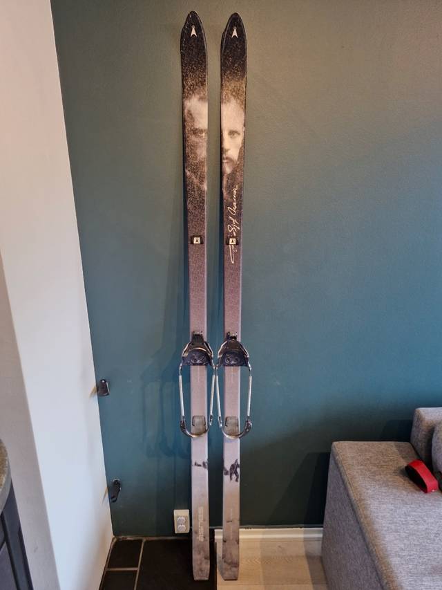 Fjellskipakke str 43-44, 195cm til leie i Alna