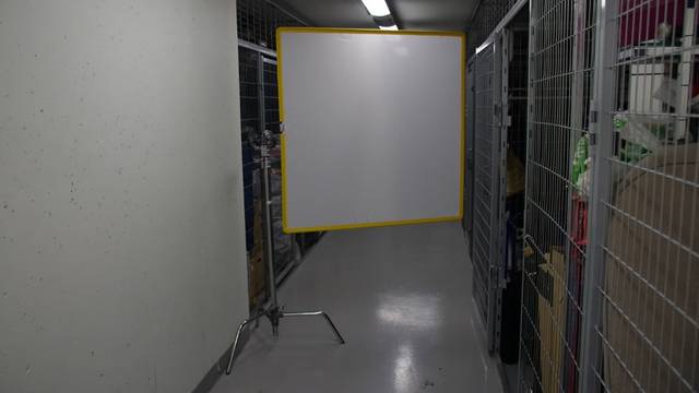 Avenger 4'x4' diffuser 120 x120cm