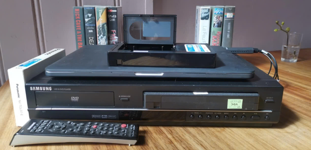 VHS og DVD spiller Samsung DVD-V6600
