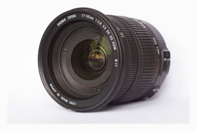 Sigma 17-50mm F2.8