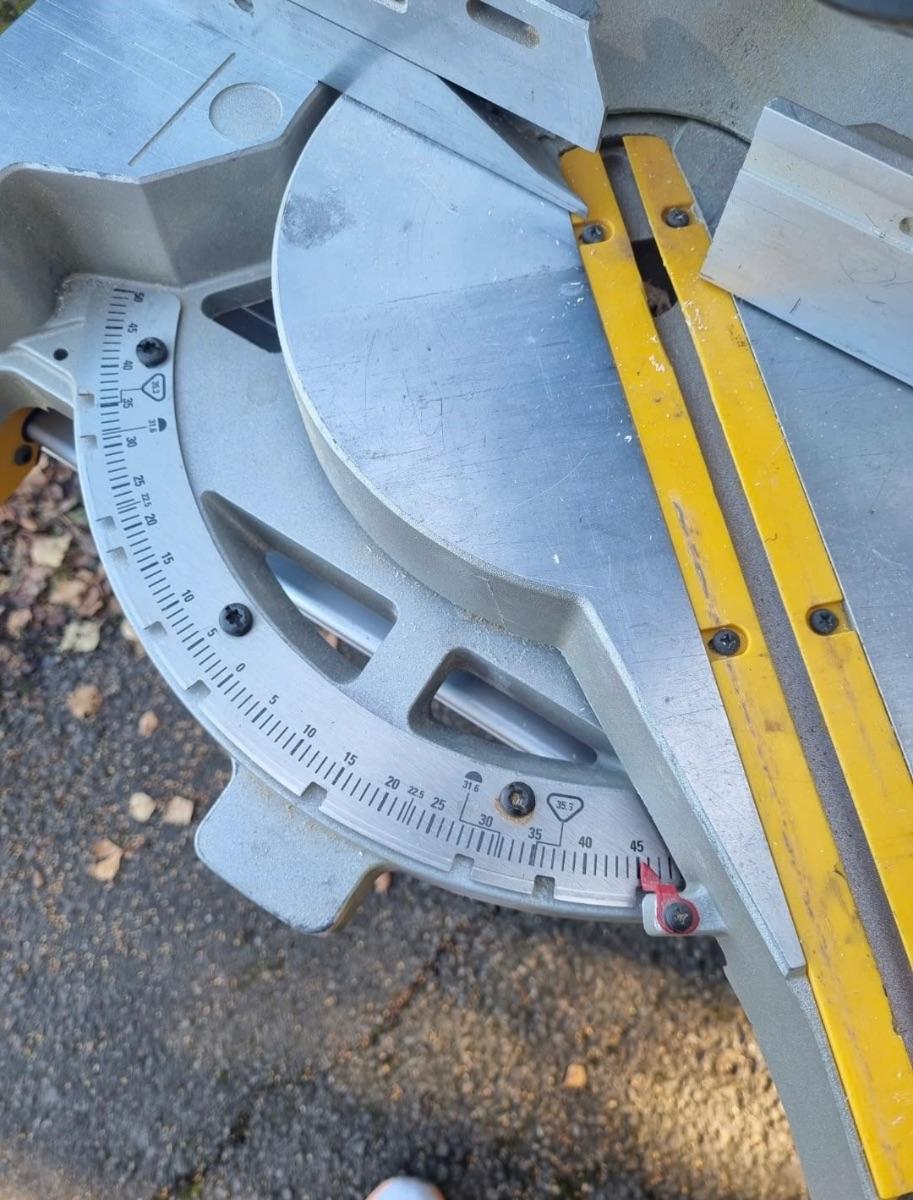 Dewalt kapp og gjærsag, bilde 4 av 6