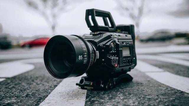 Blackmagic URSA 12K med 24, 35, 50 & 85mm Rokinon